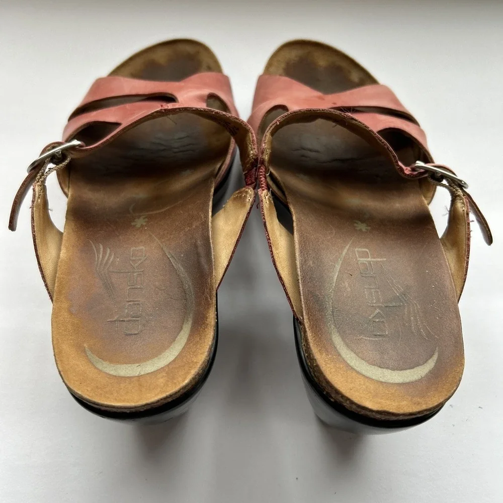 Dansko women red